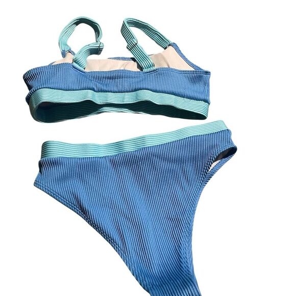 Ocean Coast size small Blue and Green Ribbed Bikini Set excellent like new - Picture 2 of 2